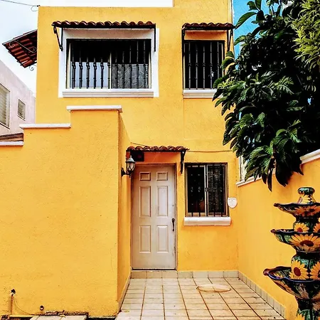 Casa Alicia Villa